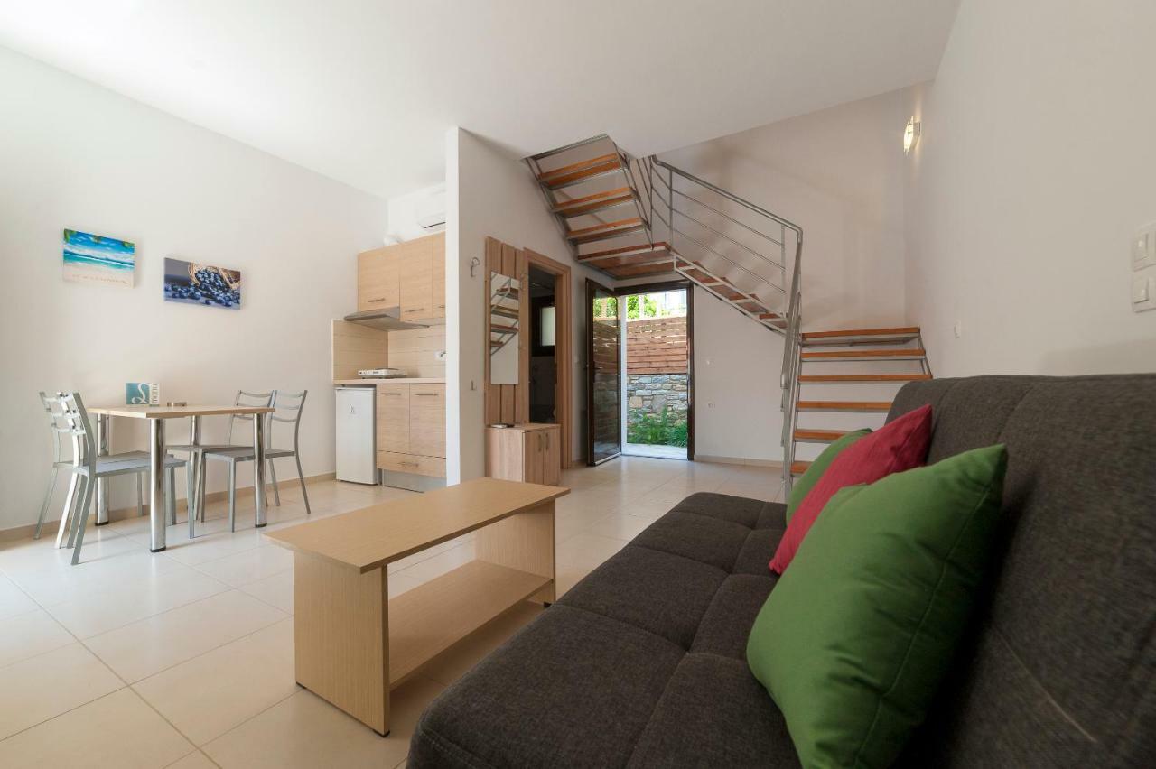 Spela House Villa Agioi Apostoloi  Ngoại thất bức ảnh